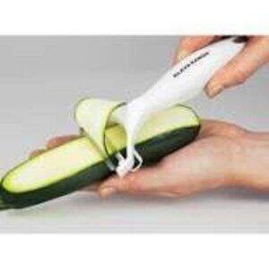 Kleva Precision Peeler With Ultra Sharp Blades - Double Sided